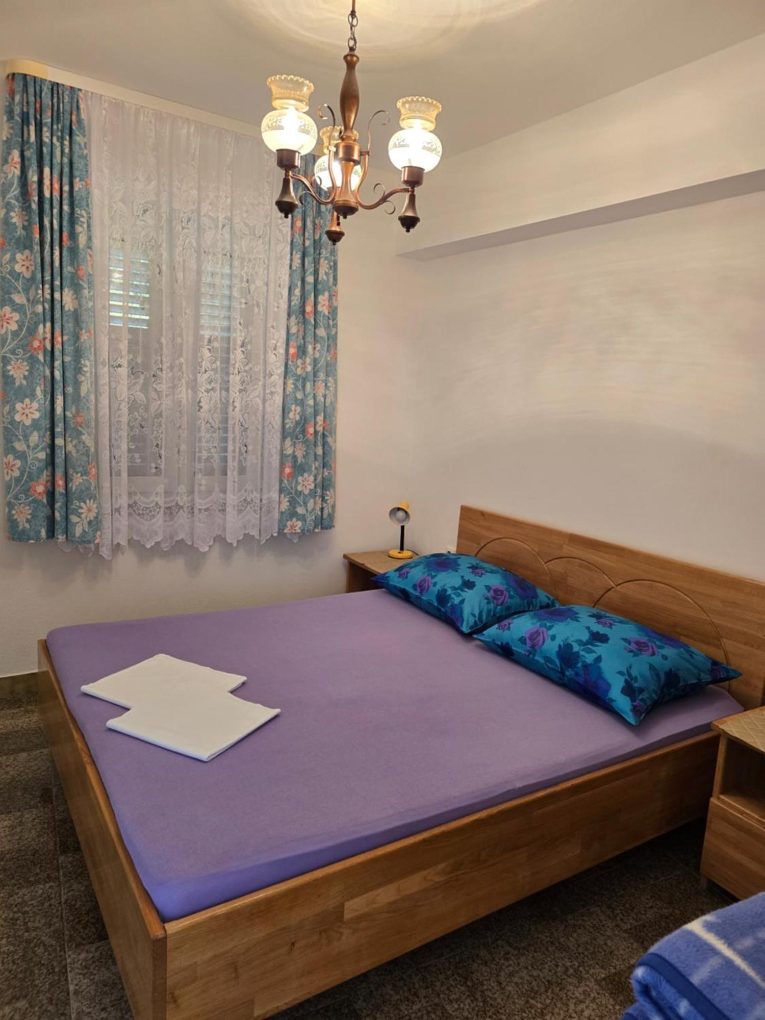 Apartments Mladenka Senj  Luaran gambar